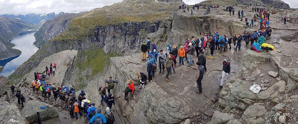 Bí ẩn đằng sau mỏm đá sống ảo tại Na-uy: Mất 30 tiếng leo núi chỉ để chụp vài tấm hình selfie rồi... đi về! - Ảnh 5.