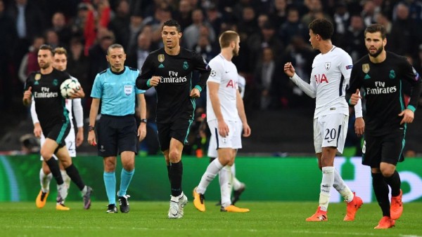 Ronaldo: Thiên tài ở Champions League và ‘gã học việc’ tại La Liga - Ảnh 4.