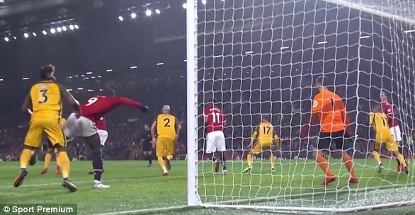 NÓNG: Lukaku đối mặt án treo giò 3 trận vì đánh nguội, có nguy cơ lỡ derby Manchester - Ảnh 4.