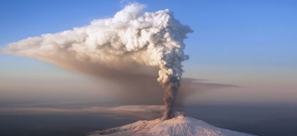 Ám ảnh thảm họa núi lửa khủng khiếp nhất thế giới, chôn vùi hàng nghìn sinh mạng - Ảnh 4.