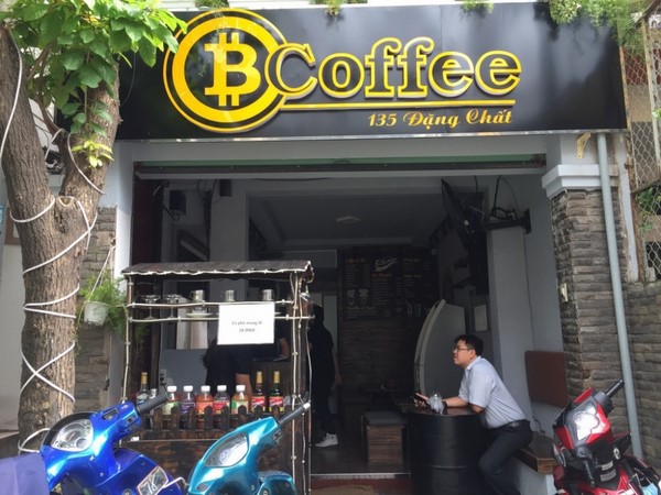 Việt Nam đã có bốn máy Bitcoin ATM - Ảnh 2.