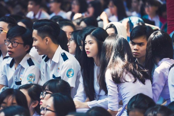 ‘Nữ sinh áo dài bị chụp lén’ xuất sắc đăng quang Miss Teen 2017! - Ảnh 4.