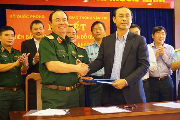 Quân đội giao 21ha đất để mở rộng sân bay Tân Sơn Nhất - Ảnh 3.