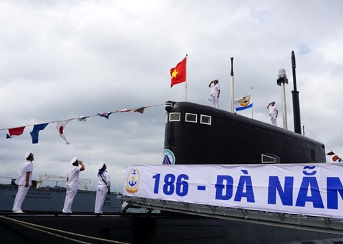 Thủ tướng dự lễ thượng cờ 2 tàu ngầm Kilo - Ảnh 5.