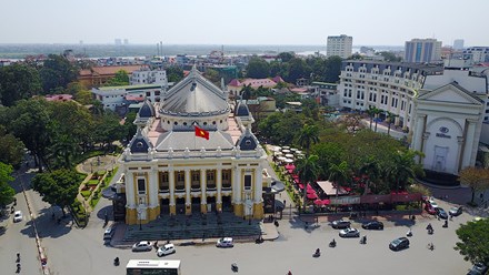 Toàn cảnh Nhà hát lớn Hà Nội trước thông tin trở thành công viên mở  - Ảnh 5.