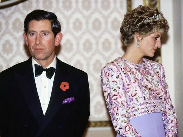 Câu nói đầy cay đắng của Công nương Diana bóc trần sự thật về cuộc hôn nhân hoàng gia có vẻ ngoài cổ tích - Ảnh 4.