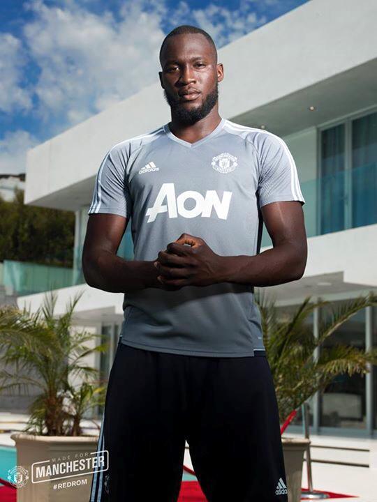 Romelu Lukaku chính thức gia nhập Man United, ký hợp đồng có thời hạn 5 năm - Ảnh 5.