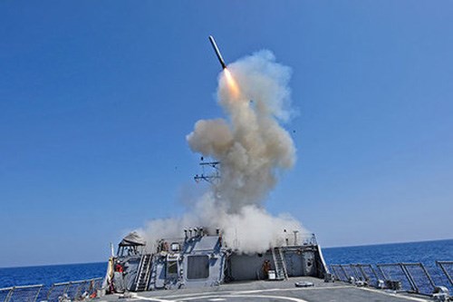 Mỹ khôi phục lại phiên bản diệt hạm của tên lửa Tomahawk - Ảnh 1.