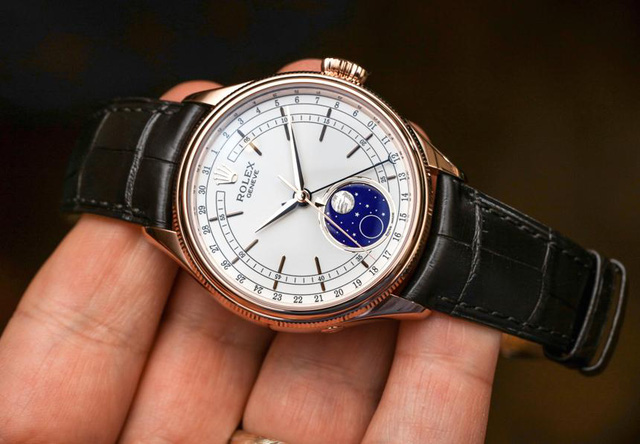  9 mẫu đồng hồ “đắt xắt ra miếng” nhất tại hội chợ triển lãm lớn nhất thế giới  - Ảnh 5.