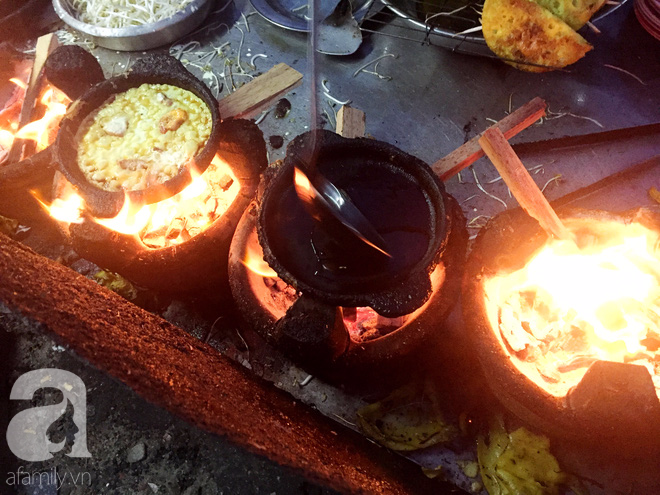  Đi ăn bánh xèo rực lửa, nghe chủ quán khoe chuyện tậu nhà Sài Gòn 700 triệu từ hai bàn tay không - Ảnh 5.