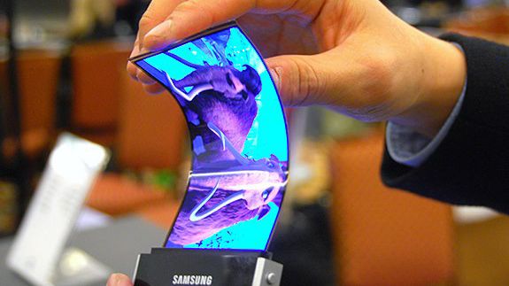 Samsung Galaxy X: Liệu đây đã là cái kết cho câu chuyện về smartphone gập kéo dài 6 năm nay? - Ảnh 4.