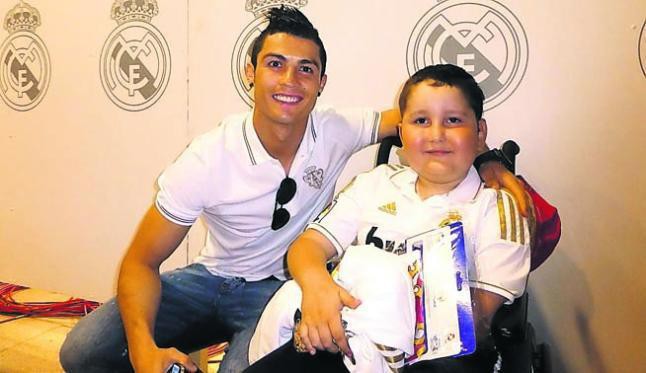 Không thể ghét nổi Ronaldo nếu biết 10 câu chuyện này về anh - Ảnh 5.