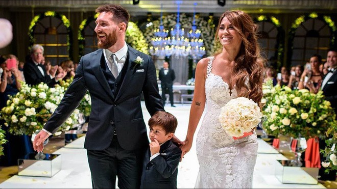 Beckham từ thiện giả tạo, đám cưới Messi và những chuyện hậu trường ồn ào năm 2017 - Ảnh 5.