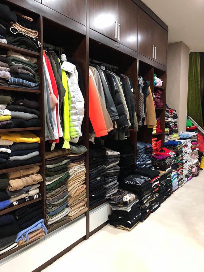 Khoe tủ đồ hàng hiệu cùng hơn 700 đôi giày bày la liệt, Đàm Vĩnh Hưng thừa nhận mắc bệnh nghiện mua sắm - Ảnh 5.