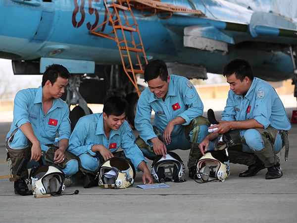 Các Trung đoàn thuộc Sư đoàn 370 và 372 tổ chức thành công ban bay đầu Xuân - Ảnh 6.