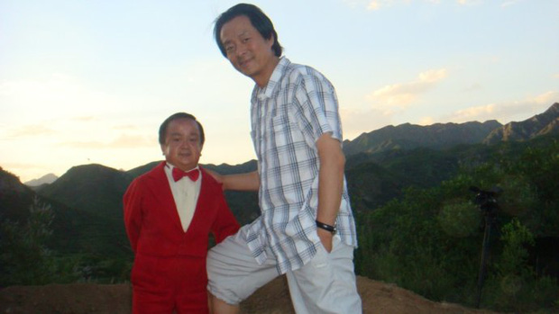 Chỉ cao hơn 1 mét, sao nam Thiên Long Bát Bộ vẫn có tổ ấm hạnh phúc bên bà xã kém 18 tuổi - Ảnh 6.