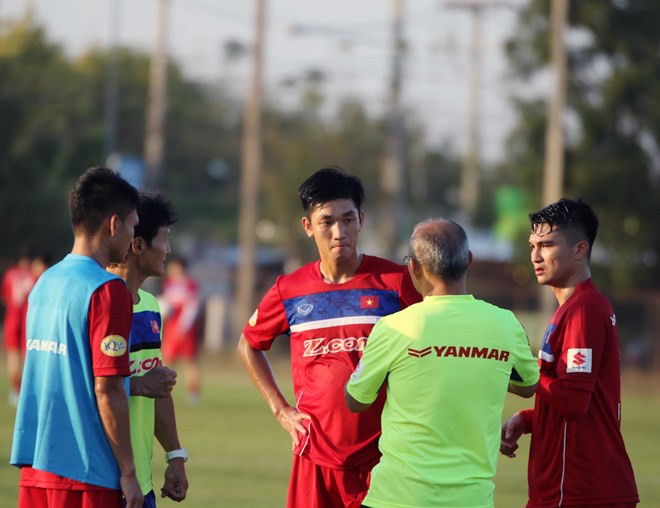 Thầy Park đãi tiệc pizza mừng U23 Việt Nam đánh bại Myanmar  - Ảnh 6.