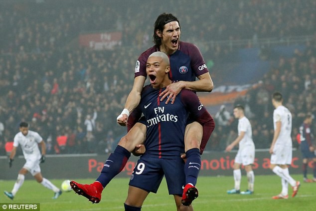 Neymar kiến tạo, Cavani và Mbappe ghi bàn, PSG vô địch lượt đi Ligue 1 - Ảnh 7.