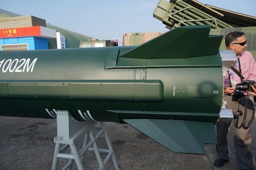 Trung Quốc tung ảnh tên lửa M20, Nga nghi sao chép Iskander - Ảnh 6.