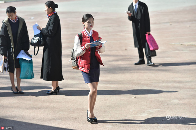 Trung Quốc: Thi tuyển vào trường hàng không còn nghiêm ngặt hơn cả chọn bạn đời - Ảnh 7.