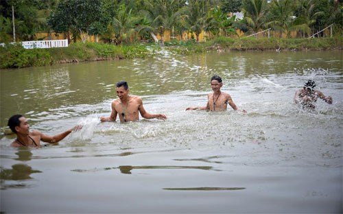 Chiến sĩ đặc công nước miệt mài luyện tập - Ảnh 7.