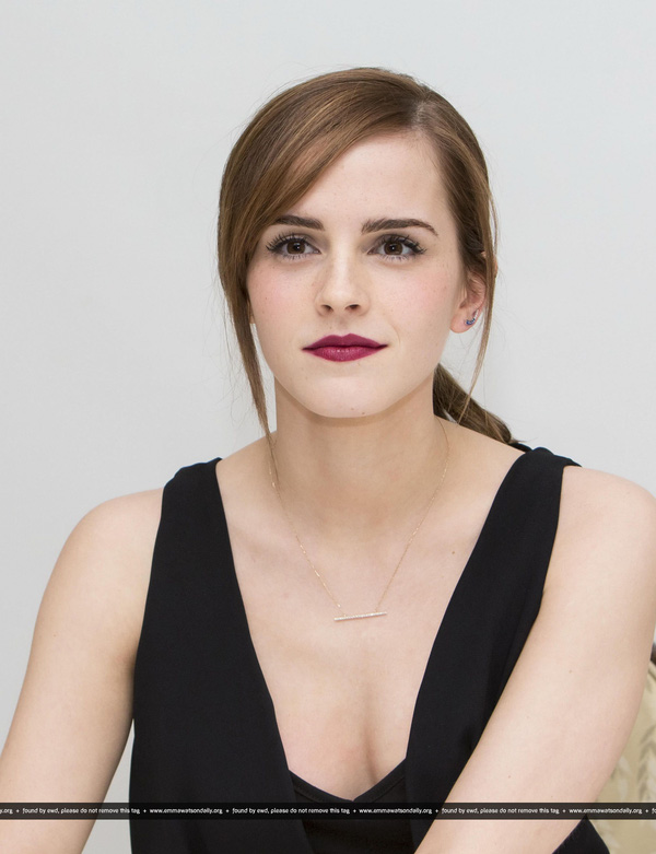 Emma Watson: Hoa hồng đẹp nhất nước Anh giờ bỗng tàn phai nhan sắc nhanh chóng - Ảnh 7.