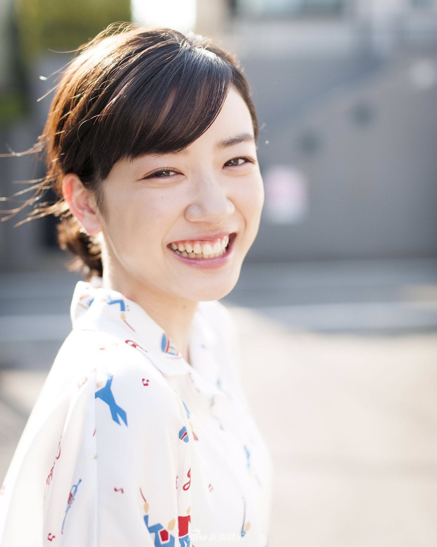 Chỉ vì khóc quá đẹp, nữ diễn viên 18 tuổi Nhật Bản nổi tiếng sau 1 đêm - Ảnh 7.