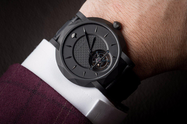  9 mẫu đồng hồ “đắt xắt ra miếng” nhất tại hội chợ triển lãm lớn nhất thế giới  - Ảnh 7.