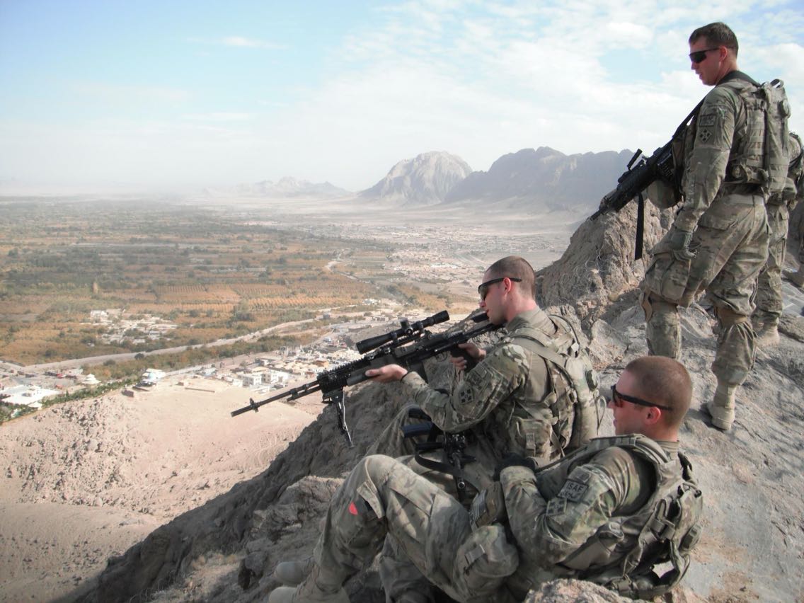 Mk 14 EBR &ndash; Khẩu s&uacute;ng x&oacute;a nh&ograve;a ranh giới giữa s&uacute;ng trường tấn c&ocirc;ng v&agrave; s&uacute;ng bắn tỉa - Ảnh 7.