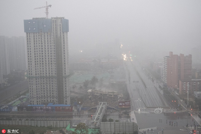 Trung Quốc: Chỉ 5 giây ngắn ngủi đánh sập tòa nhà cao 65m sau hơn 10 năm xây dựng trái phép - Ảnh 8.