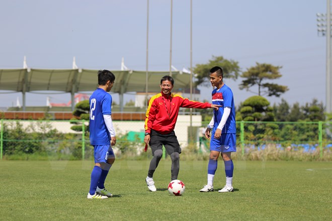 Phan Thanh Hậu trở lại tập luyện, có hy vọng dự U20 World Cup  - Ảnh 7.
