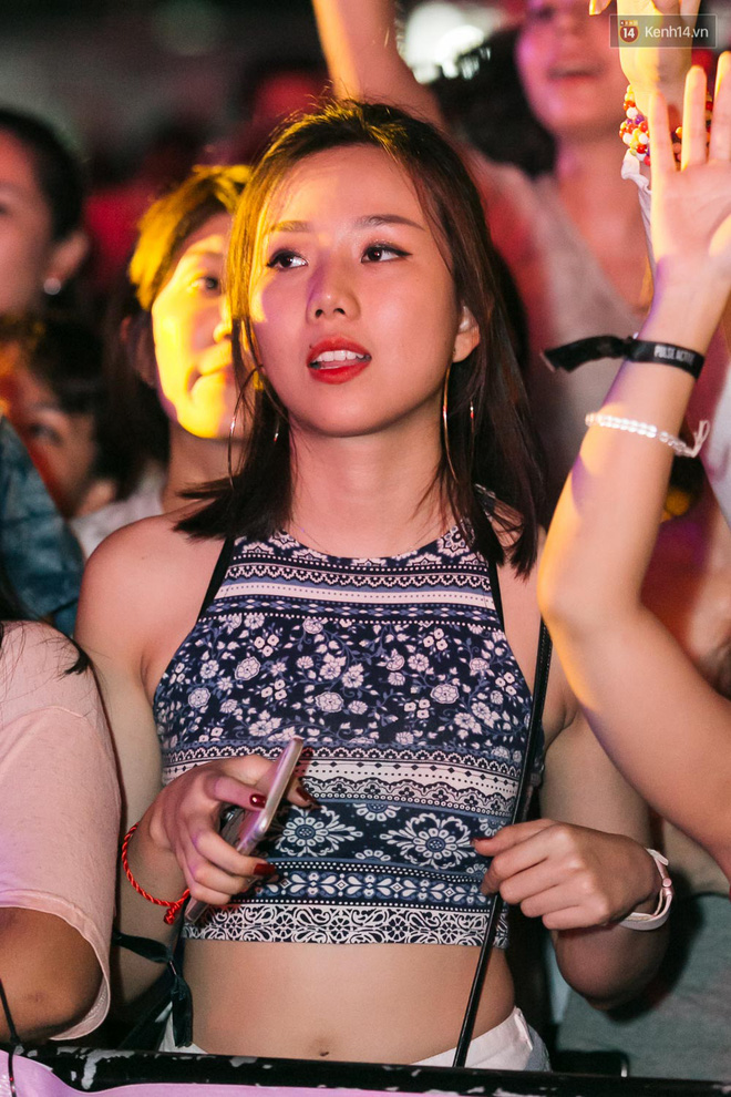 Những cô nàng sexy nhất Sài Gòn đều đi xem đêm diễn The Chainsmokers hôm qua! - Ảnh 8.
