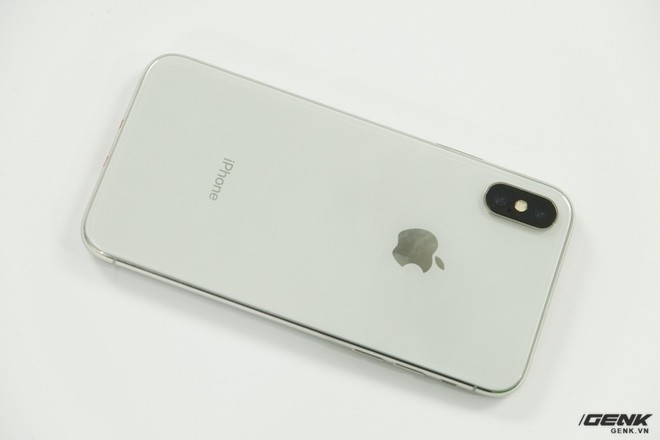 Cận cảnh iPhone X vừa dùng được 2 ngày đã sọc màn hình - Ảnh 8.