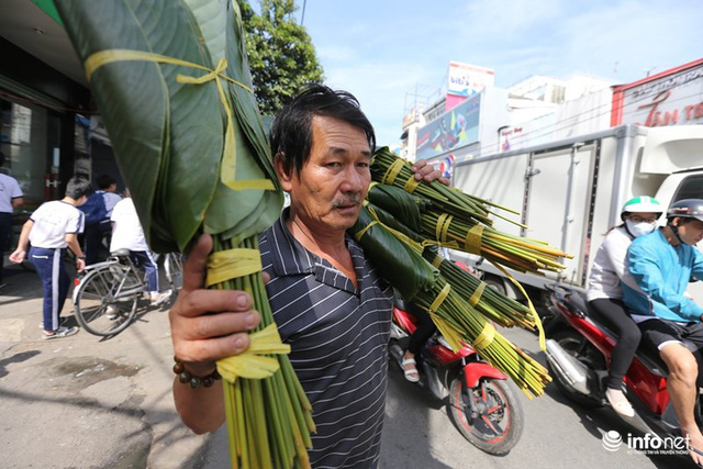 Đi chợ lá dong độc nhất ở TP. Hồ Chí Minh - Ảnh 9.