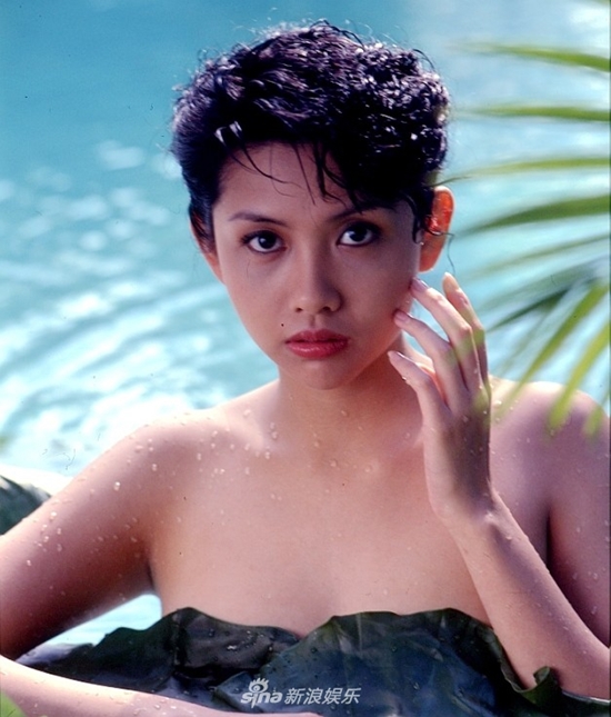 Mỹ nhân Hong Kong thập niên 90: Chẳng cần phẫu thuật thẩm mỹ vẫn đẹp đến nao lòng - Ảnh 9.