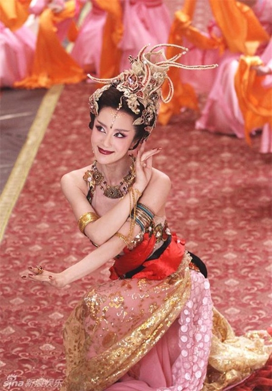 Dương Mịch, Lâm Tâm Như xứng danh những nàng hồ ly đẹp nhất màn ảnh Hoa Ngữ - Ảnh 10.