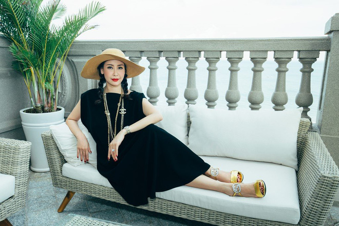 Đọ nhà siêu đẹp của hai hoa hậu giàu nhất Việt Nam - Ảnh 11.