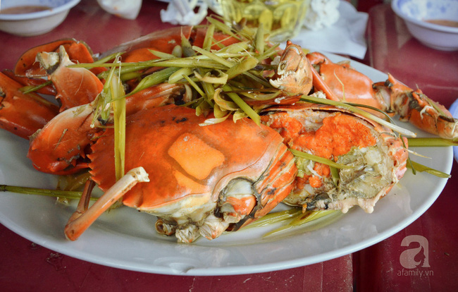  Thăm Ghềnh Đá Đĩa, thưởng thức hải sản đầm Ô Loan - 2 trải nghiệm nhất định phải làm khi ghé Phú Yên - Ảnh 10.