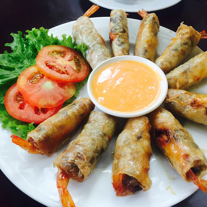 10 món ăn đường phố Việt Nam được CNN hết lời khen ngợi - Ảnh 10.