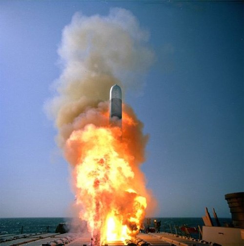 Mỹ khôi phục lại phiên bản diệt hạm của tên lửa Tomahawk - Ảnh 2.