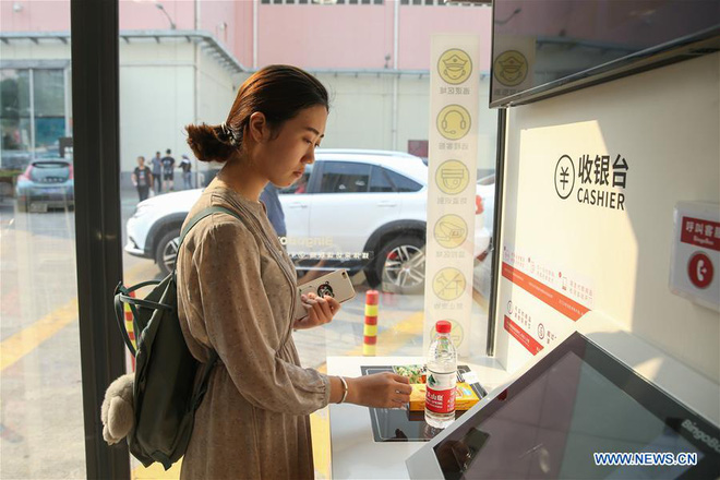 Start-up Trung Quốc này xây dựng cửa hàng “tự phục vụ” như Amazon - Ảnh 10.