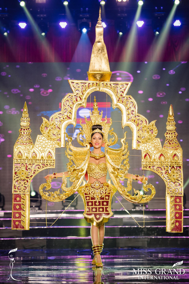 Chuyện hy hữu: BTC Miss Grand International công bố nhầm Top 1 bình chọn Trang phục dân tộc giữa Việt Nam và Indonesia - Ảnh 10.