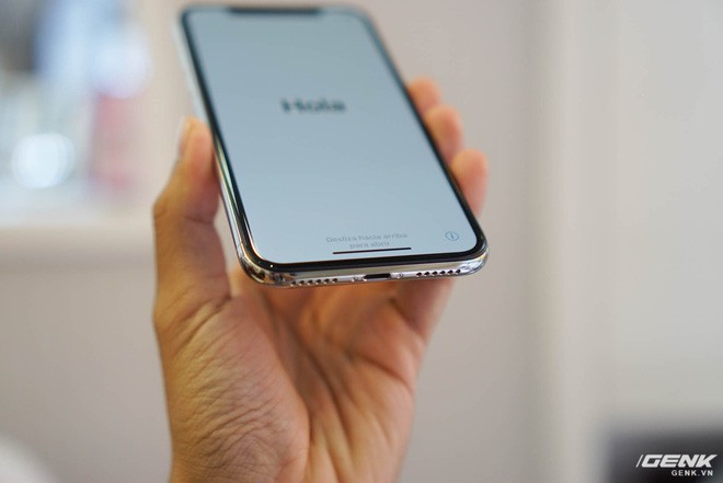 Trên tay iPhone X đầu tiên tại Việt Nam giá 68 triệu đồng - Ảnh 10.