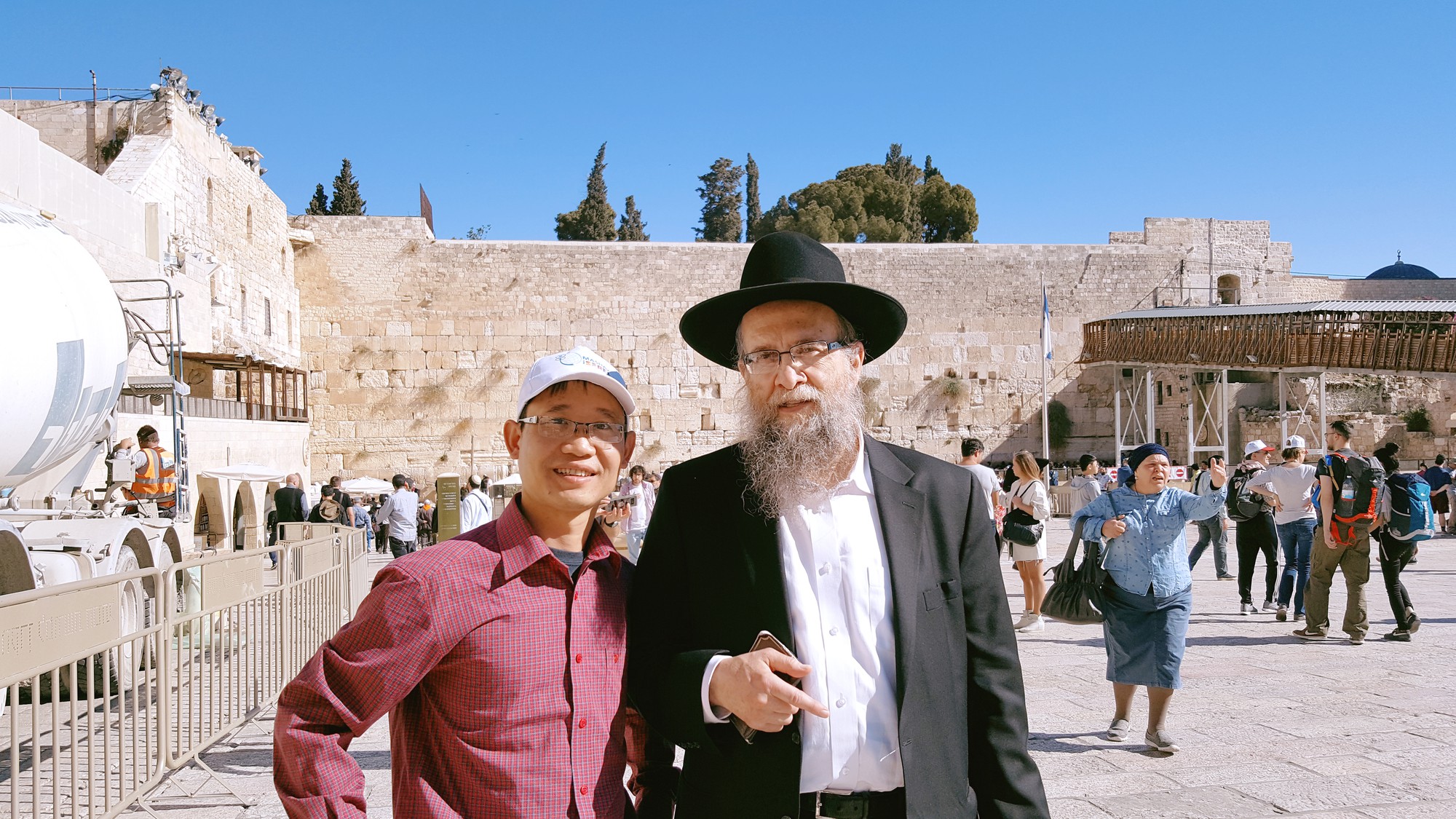 [PHOTO ESSAY] Hành trình tới thánh địa Jerusalem: Dưới chân bức tường Than Khóc - Ảnh 19.