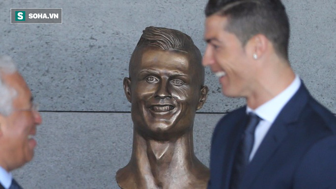 Từ Ronaldo đến Michael Jackson: Những bức tượng khiến người nhìn thảng thốt - Ảnh 1.