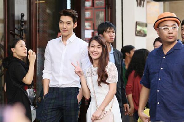 Chân dung nghệ sĩ Việt hiếm hoi từng được đóng phim chung với Kim Woo Bin - Ảnh 2.