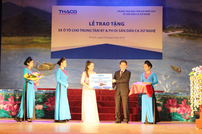 Thaco Trường Hải lên tiếng về việc tặng 7 xe ô tô cho tỉnh Quảng Nam - Ảnh 1.