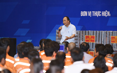 Thủ tướng Nguyễn Xuân Phúc sẽ đối thoại cùng hàng ngàn công nhân miền Trung - Ảnh 1.