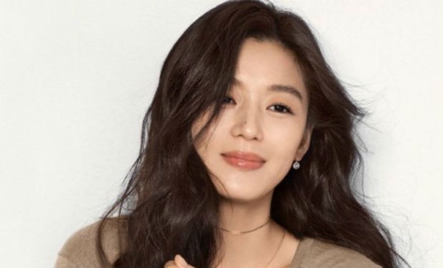 “Mợ chảnh” Jun Ji Hyun sinh con trai thứ 2 - Ảnh 1.