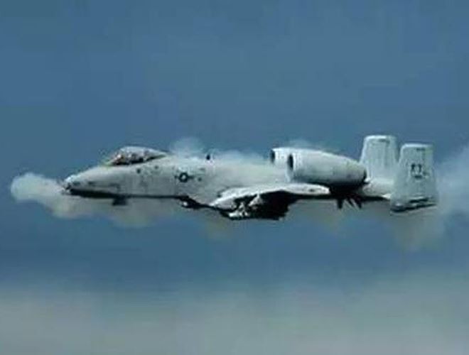 Lợn lòi A-10 của Mỹ tái xuất, ném bom Taliban ở Afghanistan - Ảnh 2.